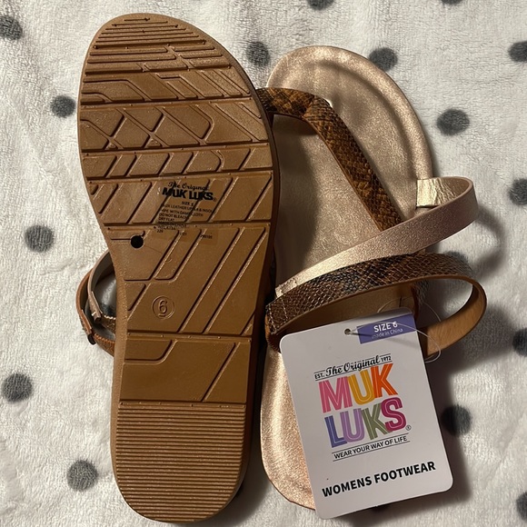 Mukluks Rose Gold Snake Sandal - Picture 2 of 5